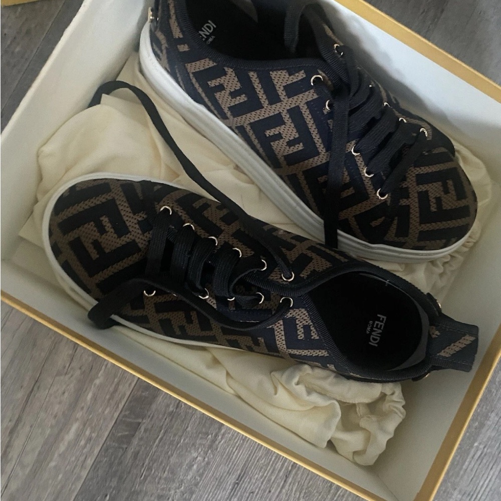 Fendi Black and Tan Patterned Sneakers - Picture 2 of 5